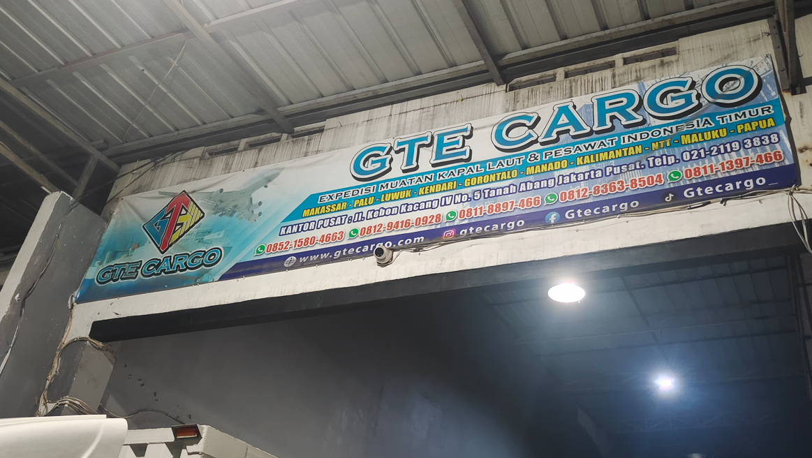 Gudang dan Logistik